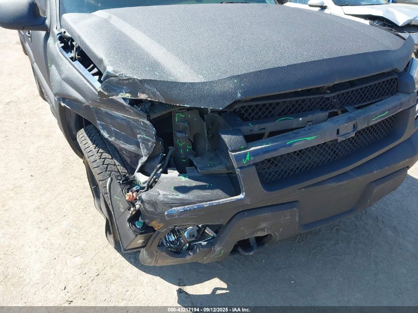 2002 Chevrolet Avalanche 1500 VIN: 3GNEK13T52G179377 Lot: 43217194