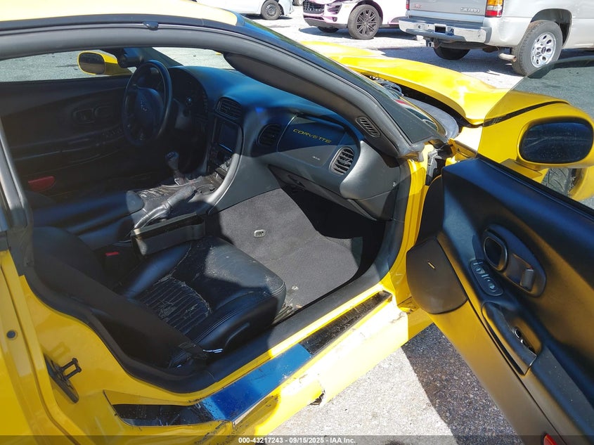 1G1YY12SX45111348 2004 CHEVROLET CORVETTE photo no. 5