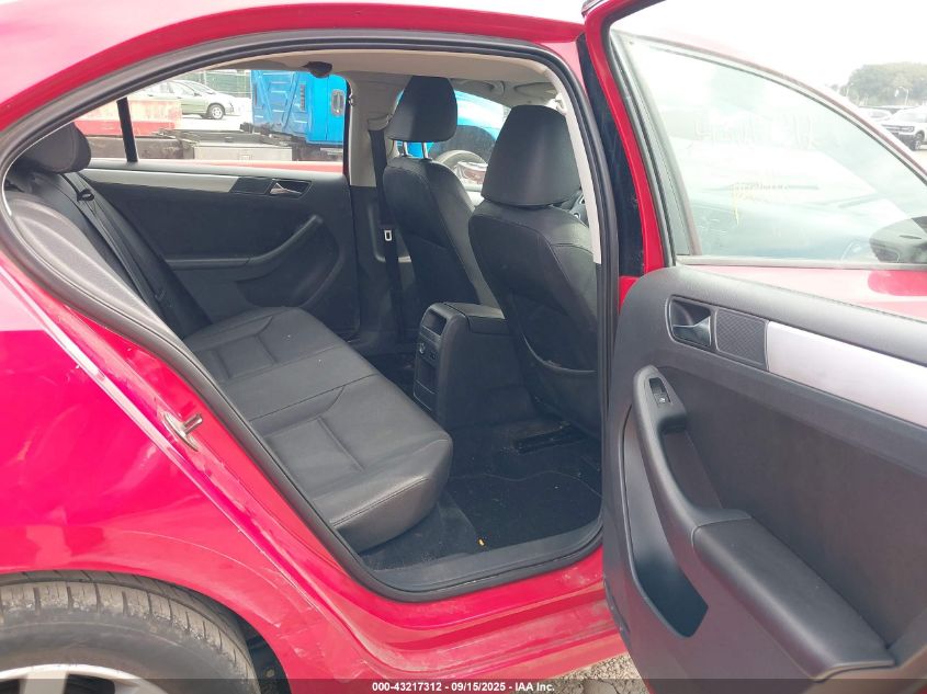 2011 Volkswagen Jetta 2.0L Tdi Le VIN: 3VWLL7AJ5BM077027 Lot: 43217312