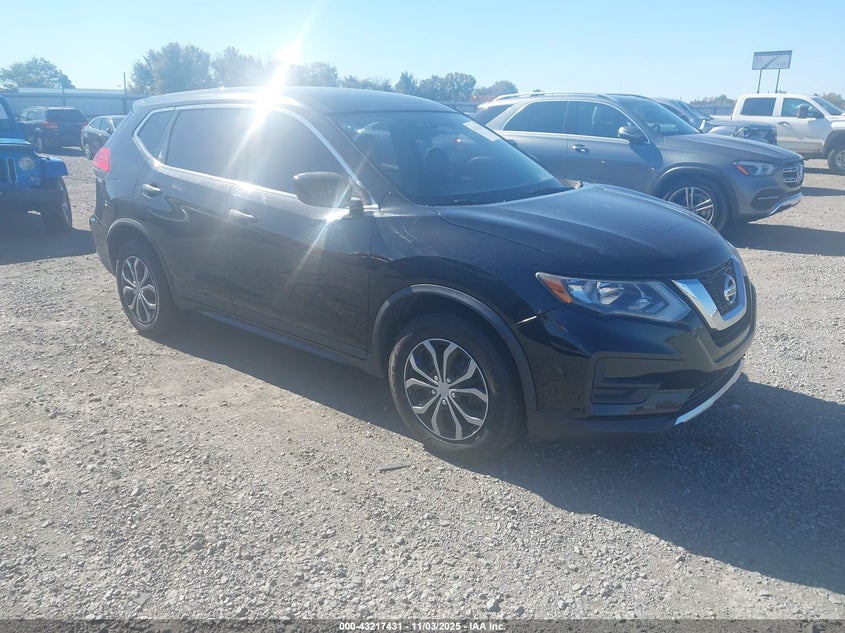 2017 NISSAN ROGUE S - KNMAT2MV2HP565527