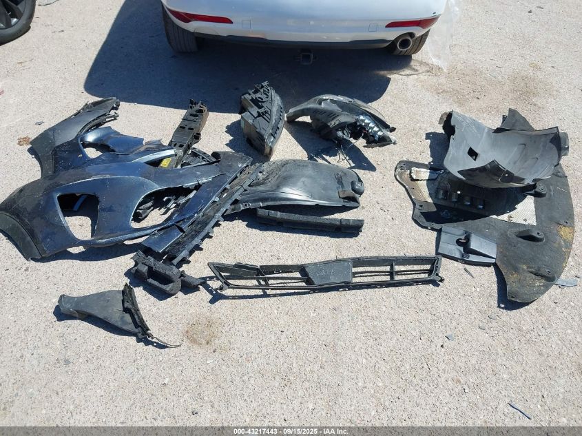 2020 Kia Sorento 3.3L Ex VIN: 5XYPH4A50LG692641 Lot: 43217443