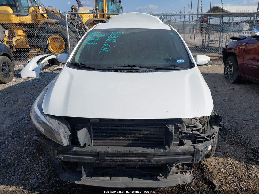 2017 Kia Forte Lx VIN: 3KPFK4A74HE080512 Lot: 43217450