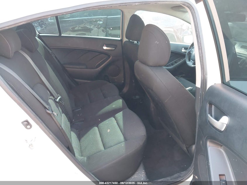 2017 Kia Forte Lx VIN: 3KPFK4A74HE080512 Lot: 43217450