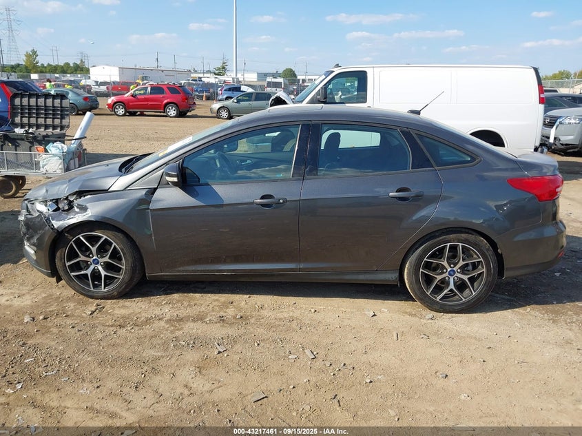 2017 FORD FOCUS SEL - 1FADP3H24HL347609