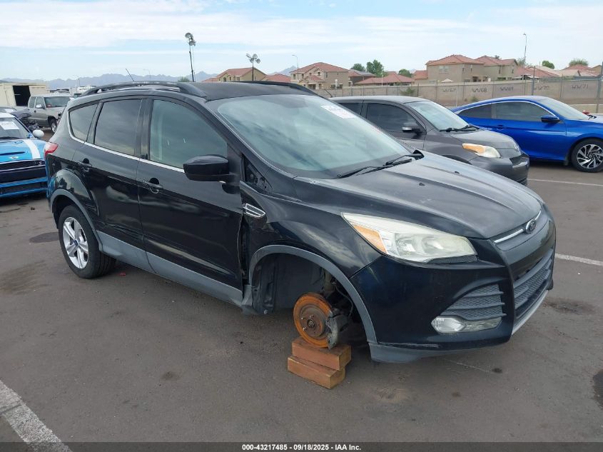 FORD ESCAPE SE