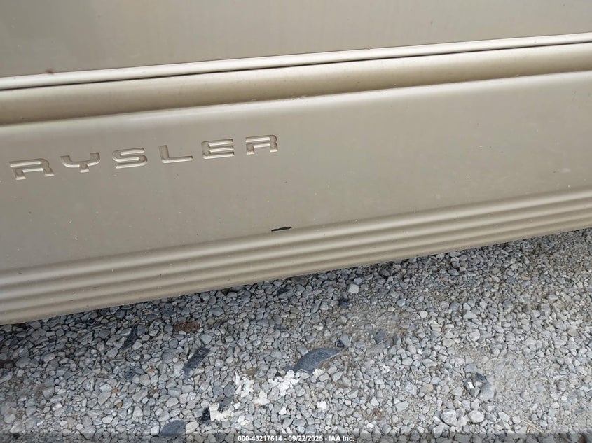 1999 Chrysler Town & Country Lx VIN: 1C4GP54L7XB813376 Lot: 43217614