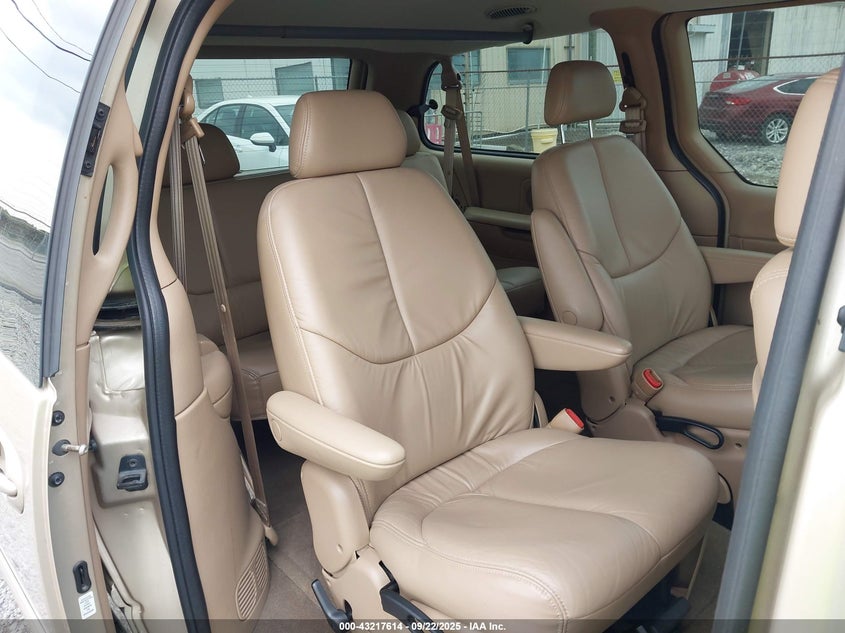 1999 Chrysler Town & Country Lx VIN: 1C4GP54L7XB813376 Lot: 43217614