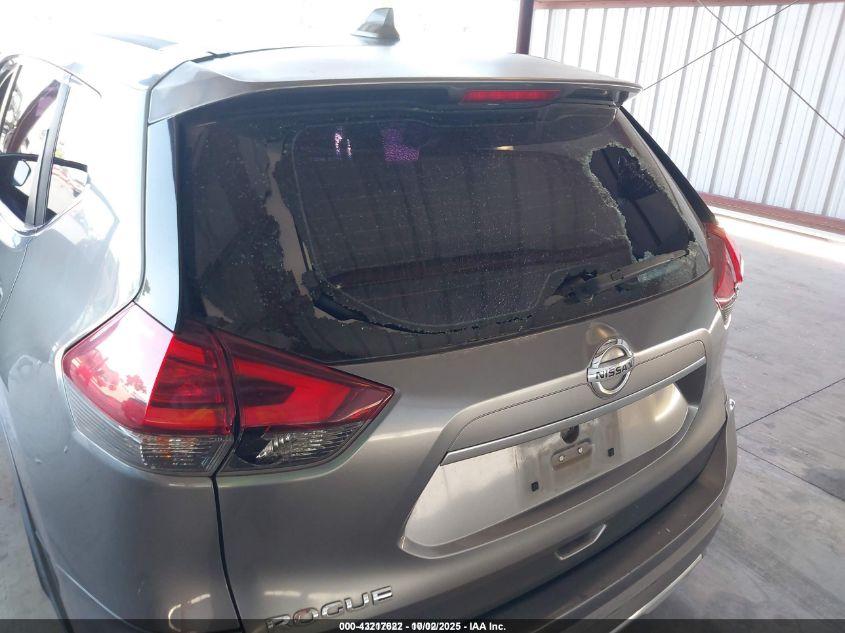 2017 NISSAN ROGUE S - KNMAT2MT7HP546809