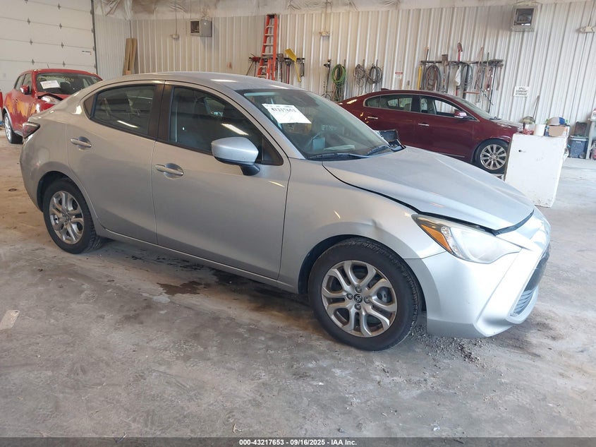 3MYDLBYV6JY331355 2018 Toyota Yaris Ia auction photo 1