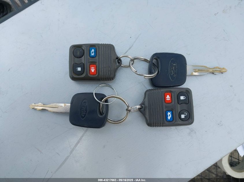 2001 Mercury Grand Marquis Ls VIN: 2MEFM75W51X677034 Lot: 43217663