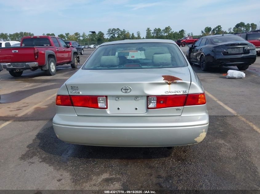 2000 Toyota Camry Le V6 VIN: 4T1BF22K1YU100576 Lot: 43217778