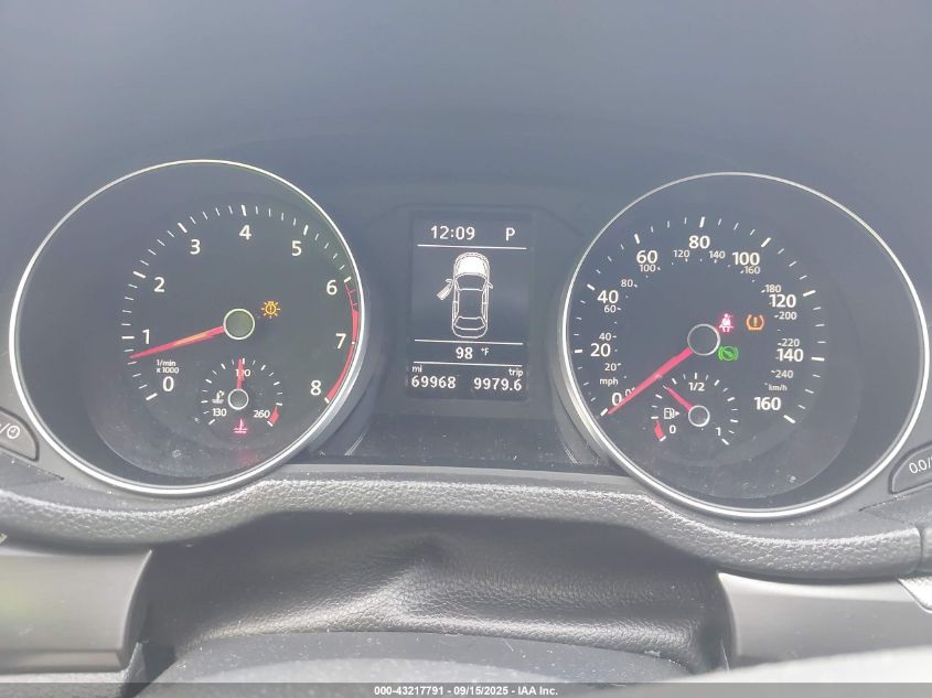 2018 Volkswagen Passat 2.0T R-Line/2.0T S VIN: 1VWAA7A33JC039861 Lot: 43217791