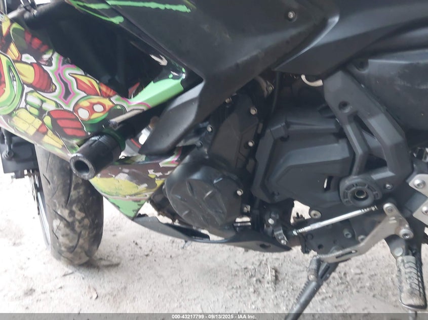 2025 Kawasaki Ex650 R VIN: ML5EXER16SDAF4112 Lot: 43217799