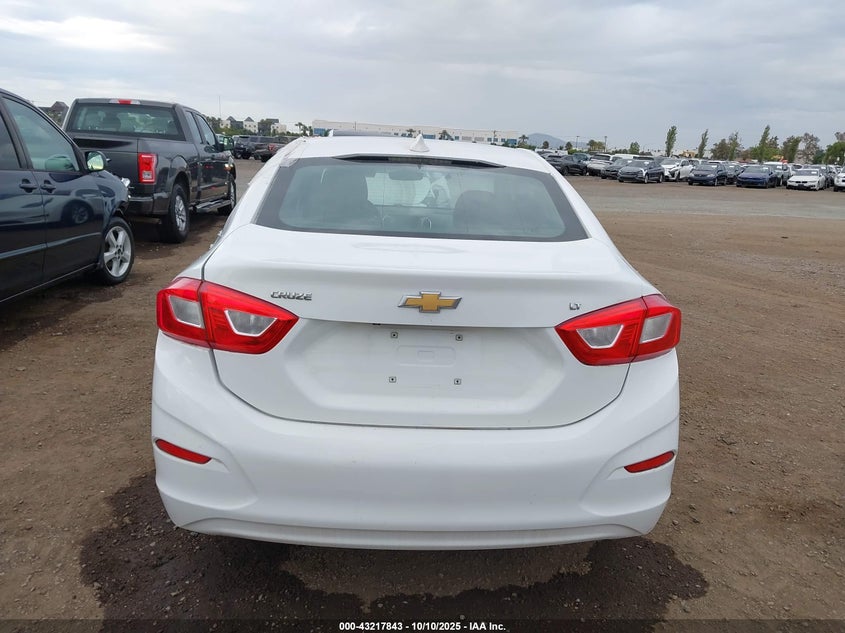 2017 Chevrolet Cruze Lt Auto VIN: 3G1BE5SM8HS570400 Lot: 43217843