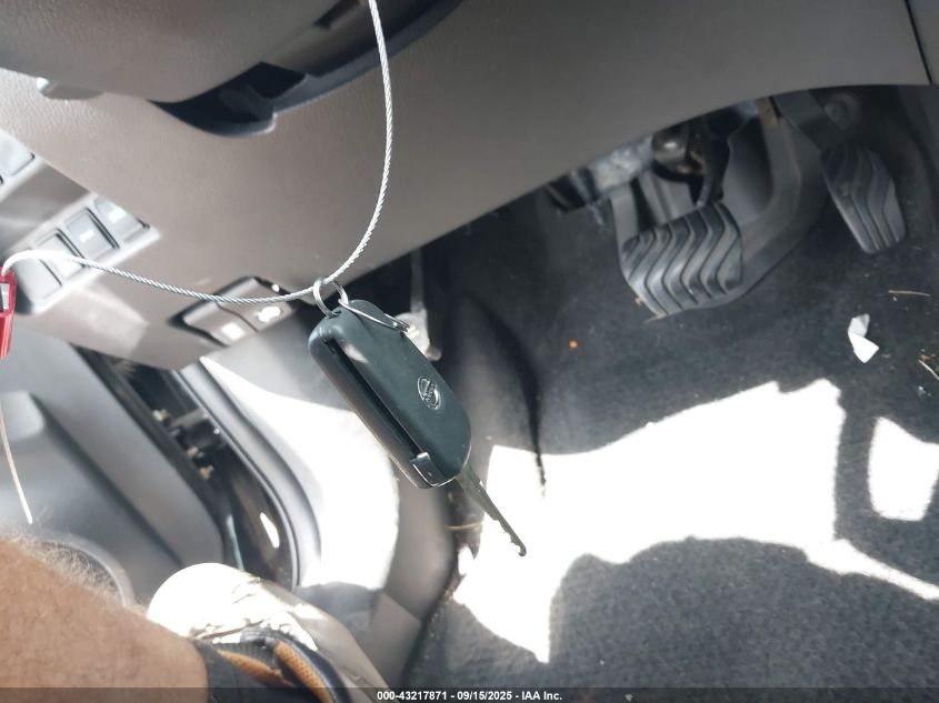 2017 Nissan Rogue S VIN: 5N1AT2MV1HC892598 Lot: 43217871