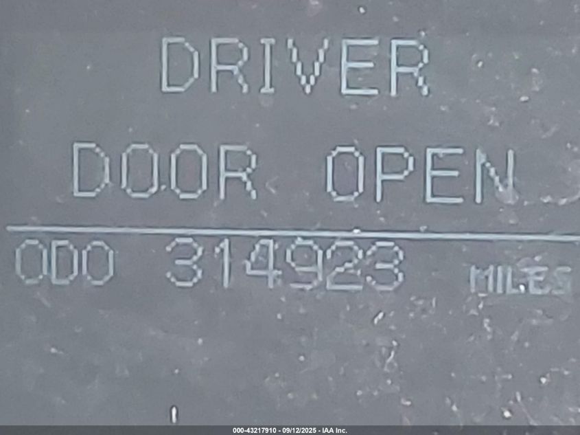 2007 Toyota Tundra Limited 5.7L V8 VIN: 5TFRV58147X010082 Lot: 43217910