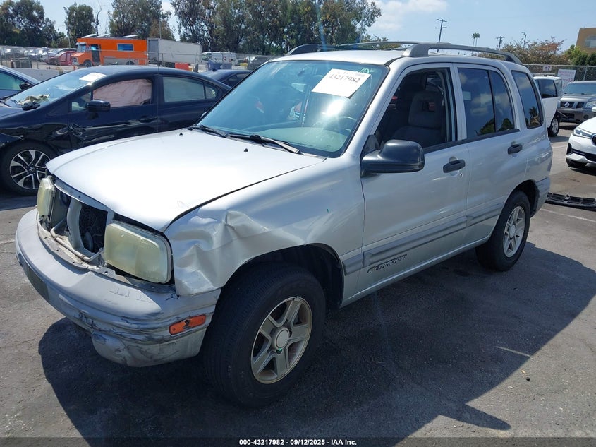 2CNBJ134446905375 2004 CHEVROLET TRACKER photo no. 2