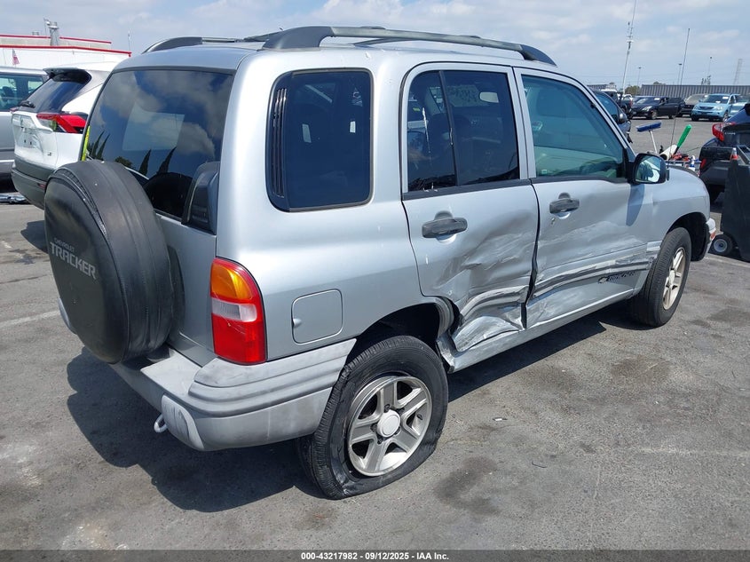 2CNBJ134446905375 2004 CHEVROLET TRACKER photo no. 4