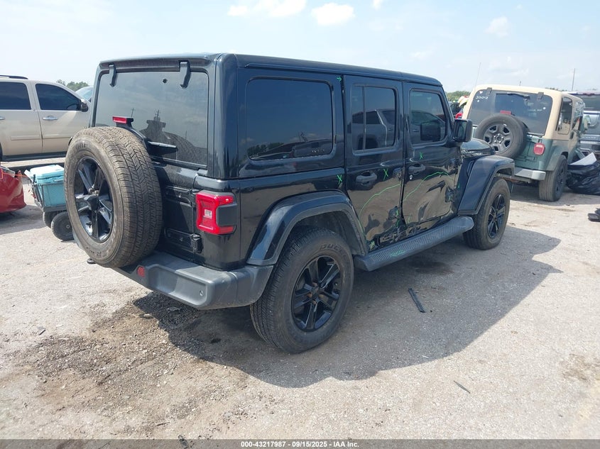 2020 JEEP WRANGLER UNLIMITED SAHARA ALTITUDE 4X4 - 1C4HJXEG9LW174374