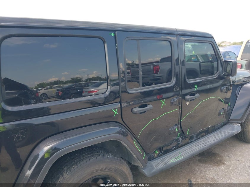 2020 JEEP WRANGLER UNLIMITED SAHARA ALTITUDE 4X4 - 1C4HJXEG9LW174374