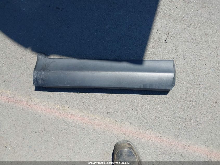 2000 Chevrolet Tahoe All New Lt VIN: 1GNEC13T1YJ137230 Lot: 43218023