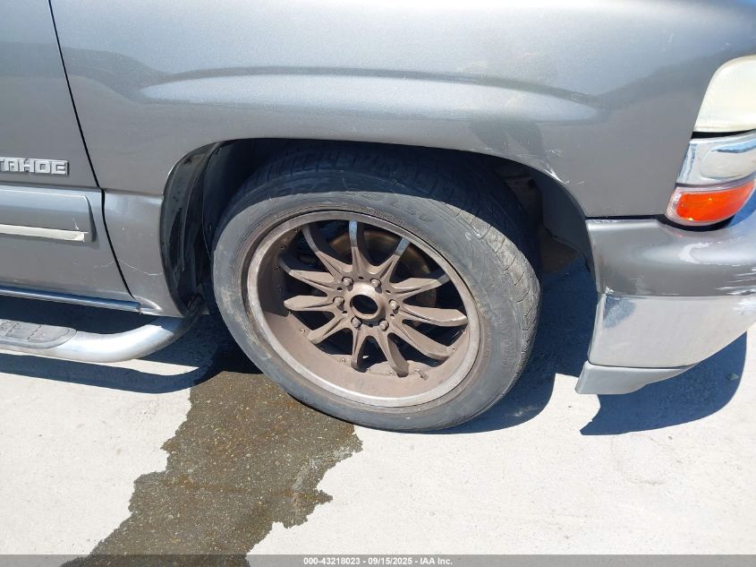 2000 Chevrolet Tahoe All New Lt VIN: 1GNEC13T1YJ137230 Lot: 43218023