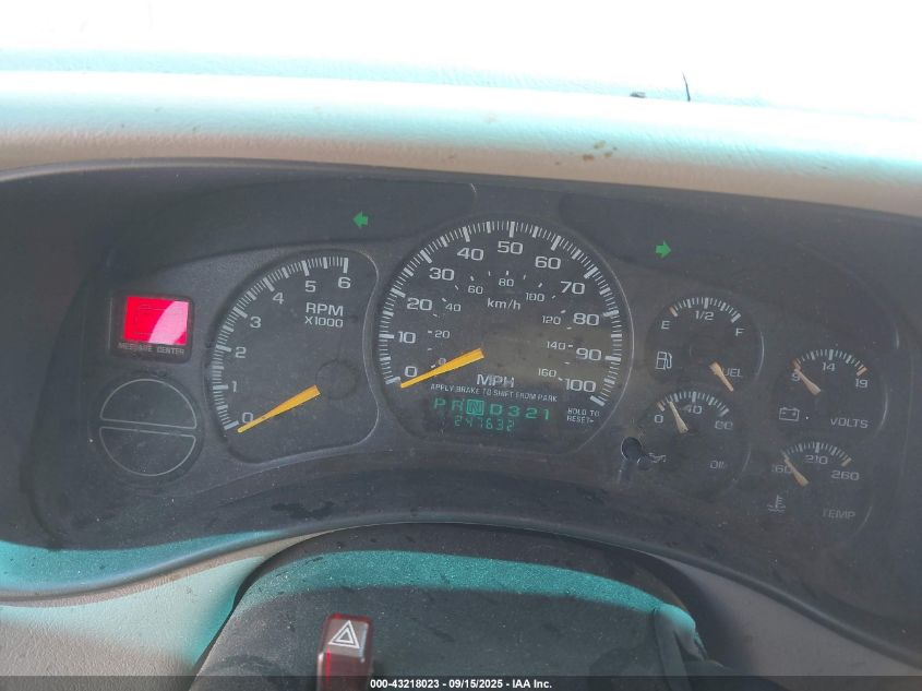 2000 Chevrolet Tahoe All New Lt VIN: 1GNEC13T1YJ137230 Lot: 43218023