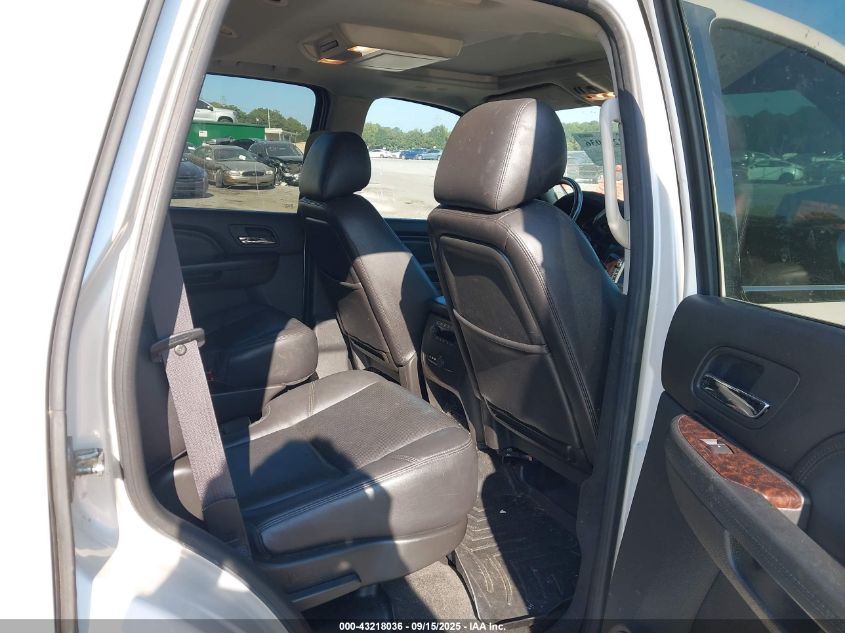 2011 GMC Yukon Denali VIN: 1GKS1EEF8BR381213 Lot: 43218036