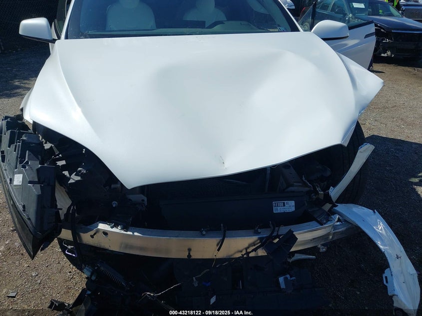 2023 Tesla Model X Plaid Tri Motor All-Wheel Drive VIN: 7SAXCBE69PF429215 Lot: 43218122