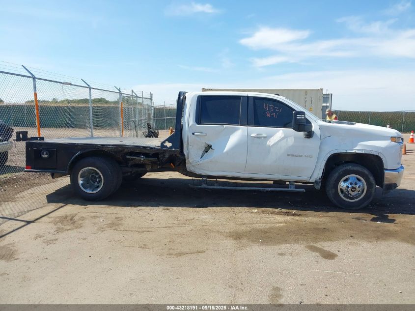 2022 Chevrolet Silverado 3500Hd Chassis Lt VIN: 1GB4YTEY6NF329370 Lot: 43218191