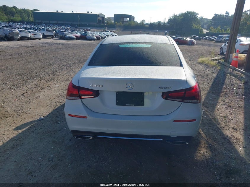 2019 MERCEDES-BENZ A 220 4MATIC WDD3G4FB9KW021721