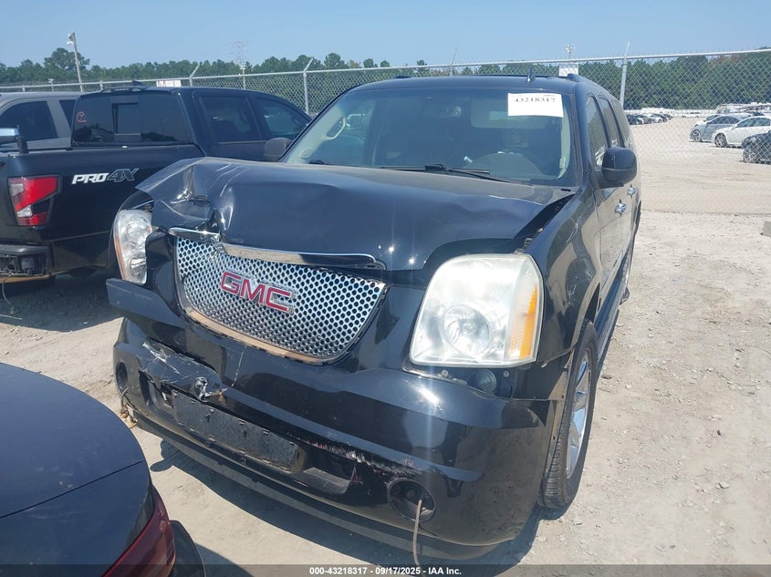 2009 GMC Yukon Xl 1500 Denali VIN: 1GKFC06289R255762 Lot: 43218317