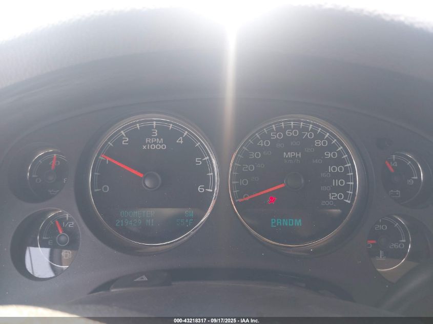 2009 GMC Yukon Xl 1500 Denali VIN: 1GKFC06289R255762 Lot: 43218317