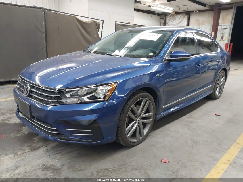 2017 VOLKSWAGEN PASSAT 1.8T R-LINE 1VWDT7A34HC048859