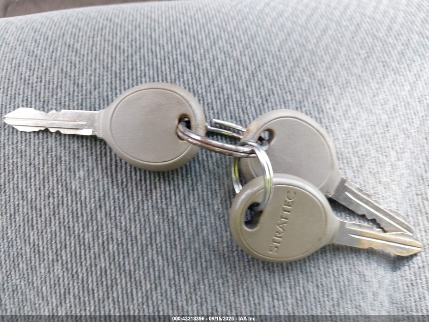 2005 Dodge Caravan Sxt VIN: 1D4GP45R25B144561 Lot: 43218396