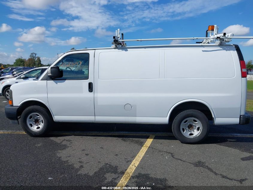2017 Chevrolet Express 2500 Work Van VIN: 1GCWGAFFXH1277638 Lot: 43218448