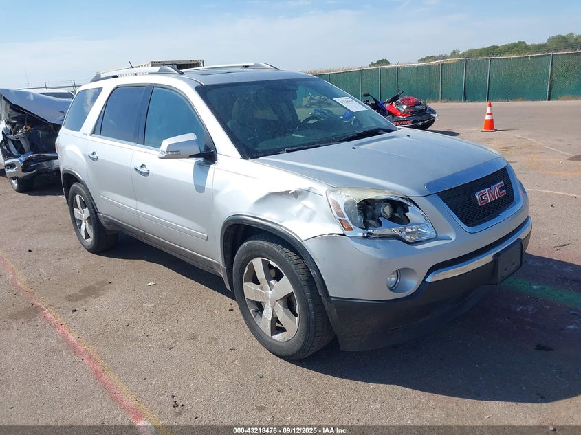 GMC ACADIA SLT-1