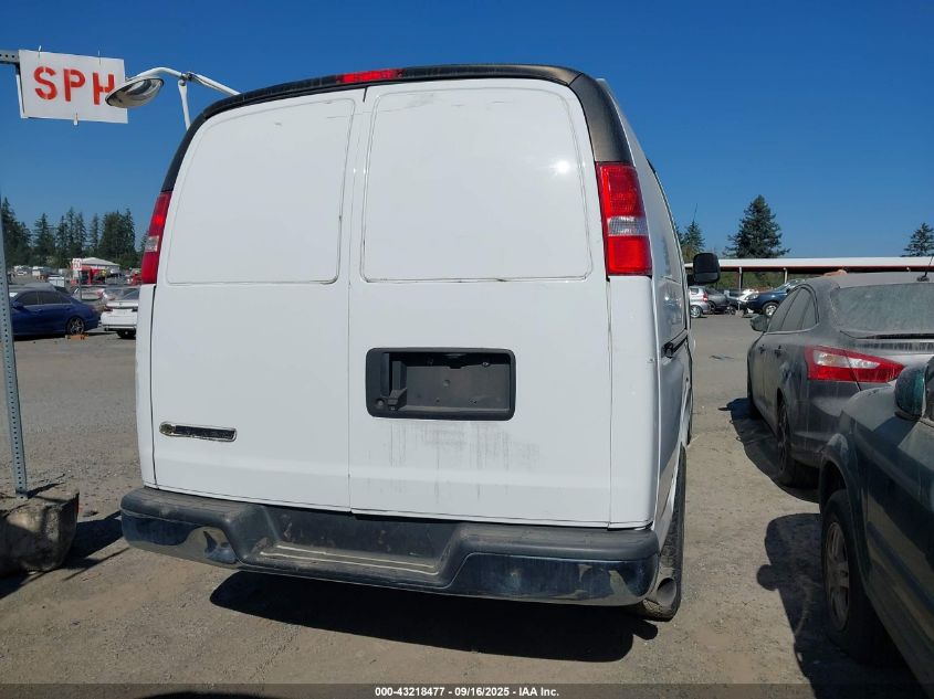 2017 Chevrolet Express 2500 Work Van VIN: 1GCWGAF15H1350631 Lot: 43218477