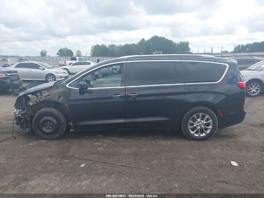 2021 Chrysler Pacifica Touring L VIN: 2C4RC1BG1MR593796 Lot: 43218531