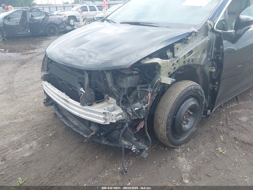 2021 Chrysler Pacifica Touring L VIN: 2C4RC1BG1MR593796 Lot: 43218531