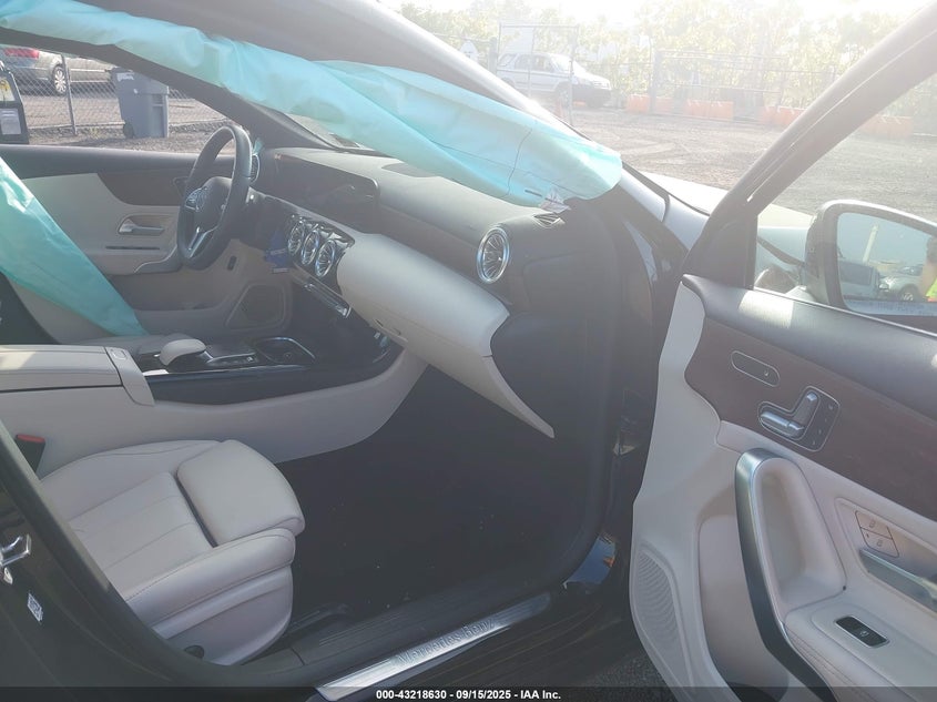 2022 MERCEDES-BENZ A 220 4MATIC - W1K3G4FB4NJ351803