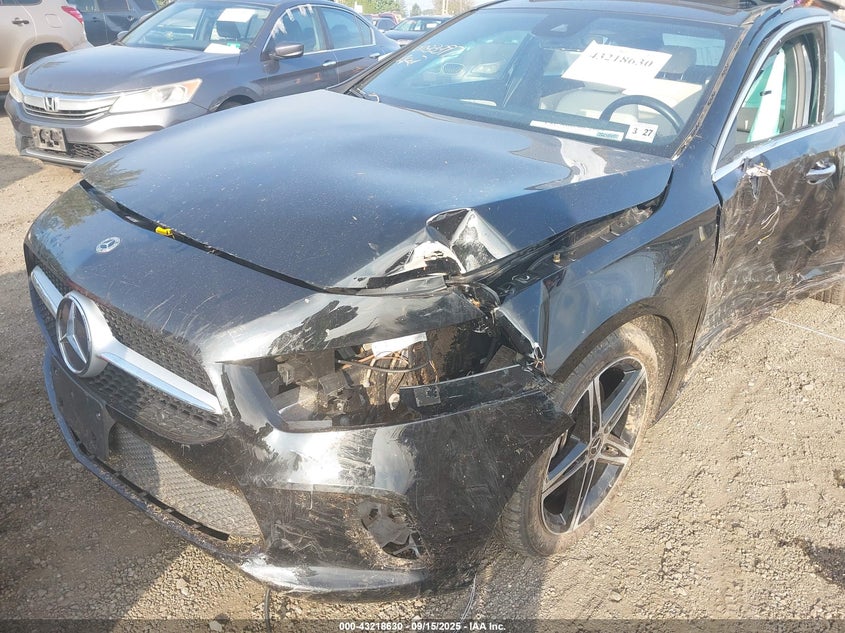 2022 MERCEDES-BENZ A 220 4MATIC - W1K3G4FB4NJ351803