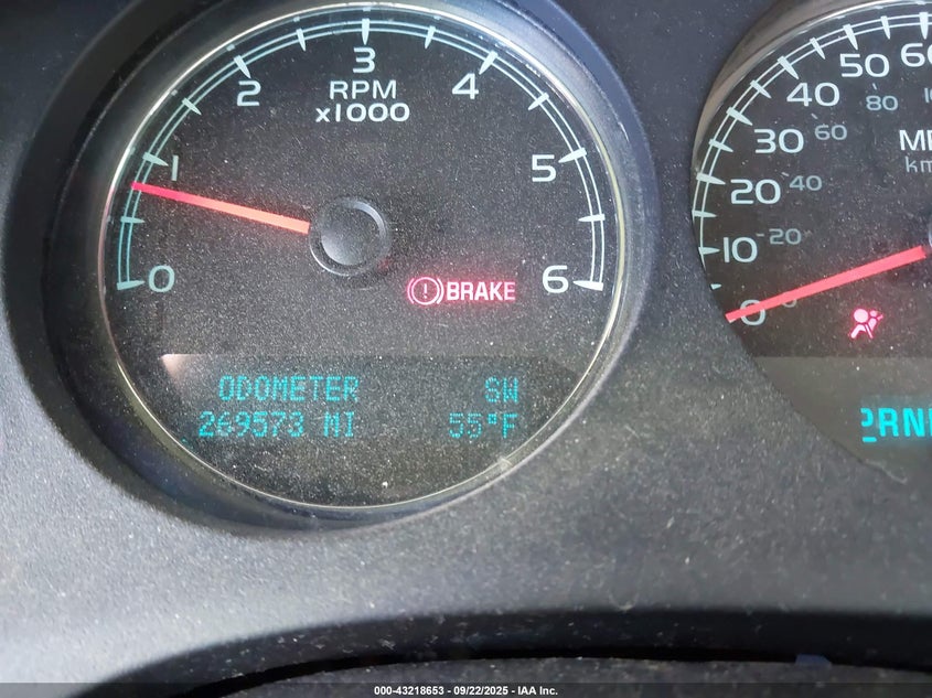 2010 GMC Yukon Xl 1500 Denali VIN: 1GKUKMEF9AR147340 Lot: 43218653