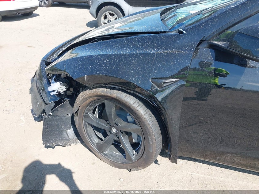 2026 Tesla Model Y Long Range Dual Motor All-Wheel Drive/Long Range Launch Series VIN: 7SAYGDEE6TA410219 Lot: 43218673