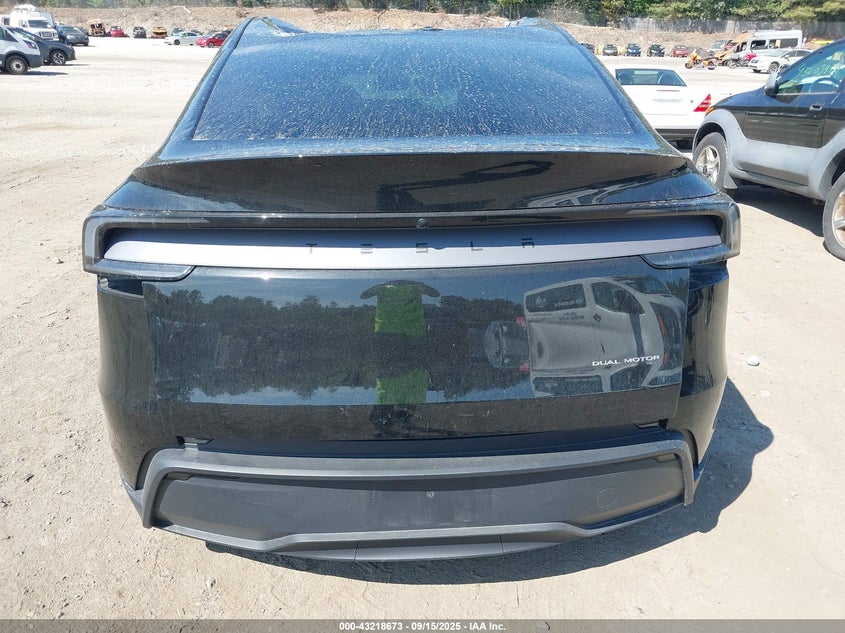 2026 Tesla Model Y Long Range Dual Motor All-Wheel Drive/Long Range Launch Series VIN: 7SAYGDEE6TA410219 Lot: 43218673