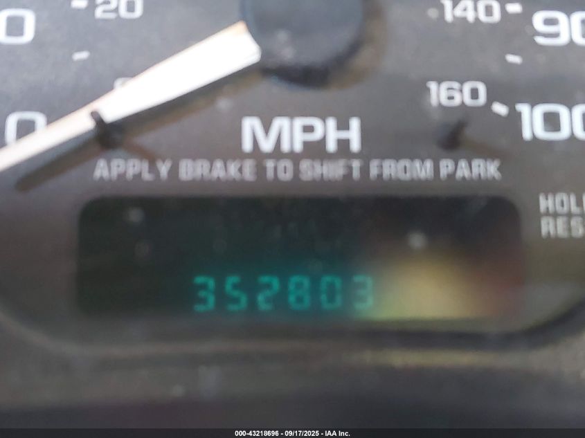 2002 Chevrolet Tahoe Lt VIN: 1GNEK13Z72R228258 Lot: 43218696