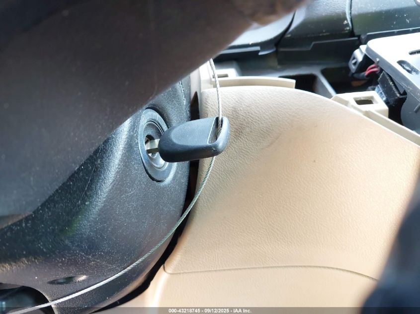 2007 Honda Odyssey Ex-L VIN: 5FNRL386X7B401138 Lot: 43218745