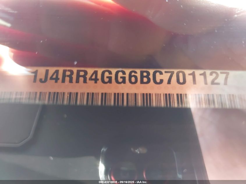 2011 Jeep Grand Cherokee Laredo VIN: 1J4RR4GG6BC701127 Lot: 43218835