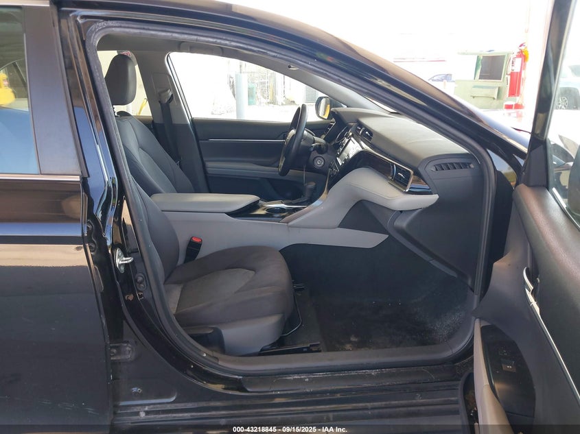 2020 TOYOTA CAMRY LE - 4T1C11AK6LU378364