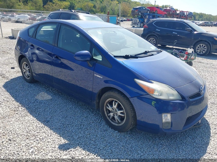 TOYOTA PRIUS IV